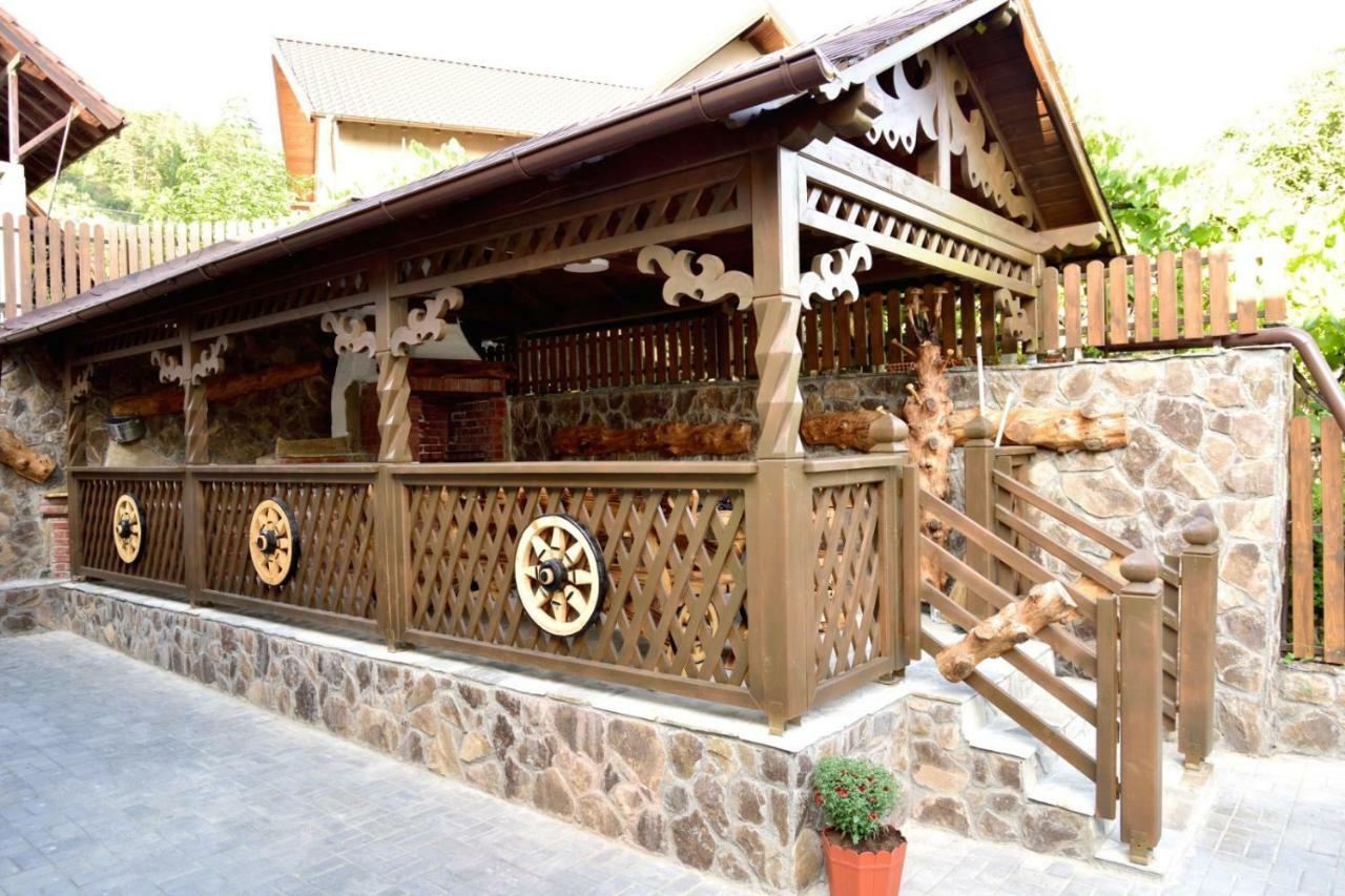 Casuta De Poveste Târgu Neamţ Exterior foto