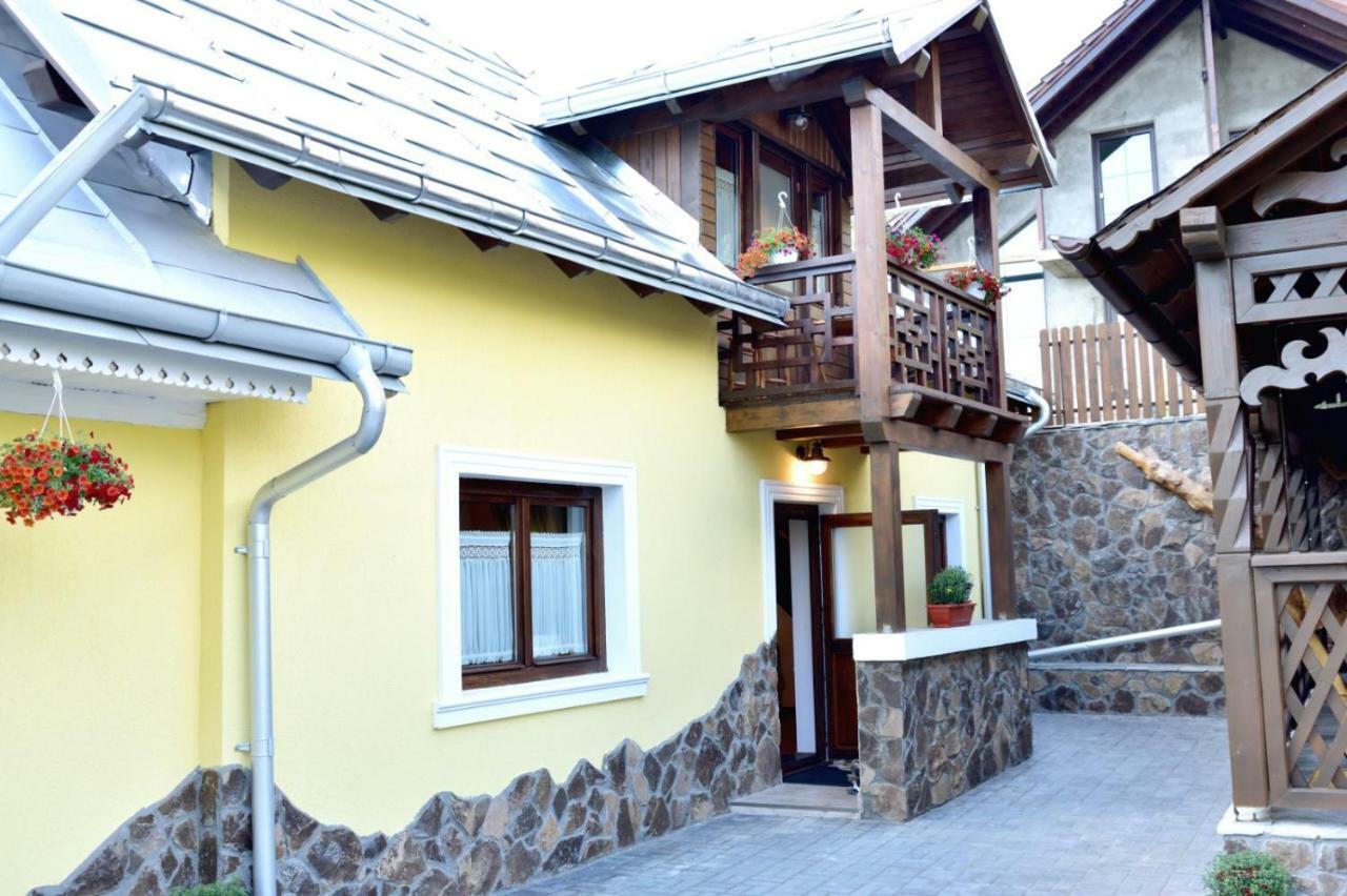 Casuta De Poveste Târgu Neamţ Exterior foto